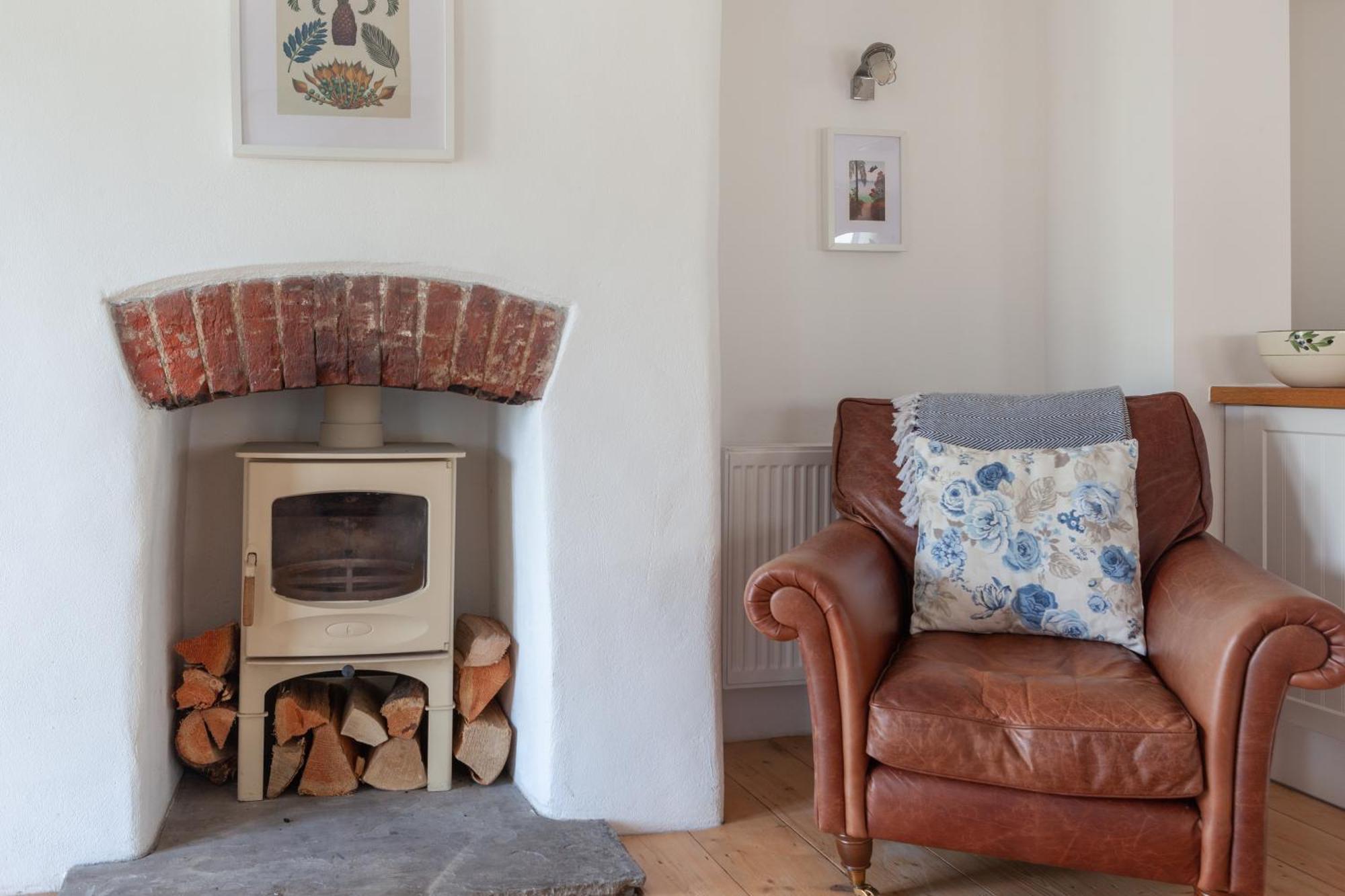 Cosy Beachside Cottage Bigbury Pokoj fotografie