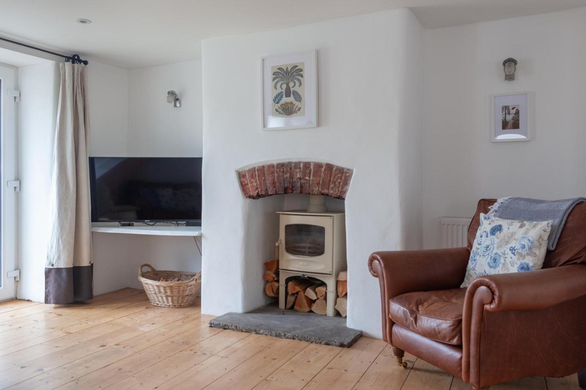 Cosy Beachside Cottage Bigbury Pokoj fotografie